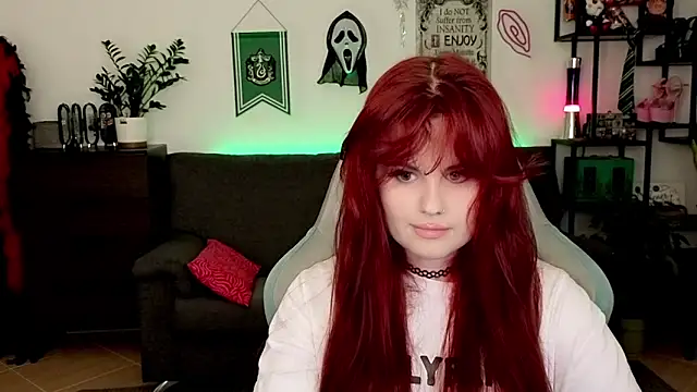 Della Ideal online show from February 2026 07:19:02 PM