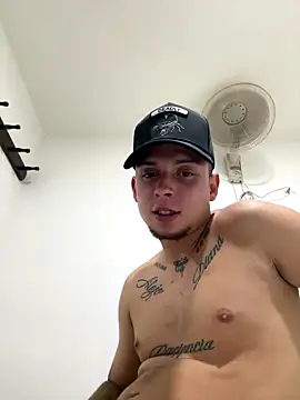 Snapshot of Cristopher1112 chatting on October 2025 08:26:01 AM Cristopher1112 online show from October 2025 08:26:01 AM