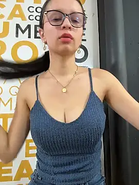 Snapshot of Soy_Sara7 chatting on December 2025 06:36:01 PM Soy Sara7 online show from December 2025 06:36:01 PM