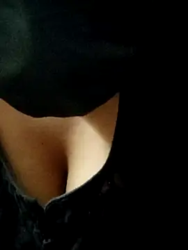 Snapshot of mythilli chatting on March 2025 10:02:01 AM mythilli online show from March 2025 10:02:01 AM