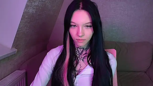 mefwhore online show from March 2025 06:56:01 PM