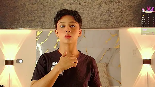 Snapshot of Dante_bre chatting on September 2025 01:00:01 PM Dante bre online show from September 2025 01:00:01 PM