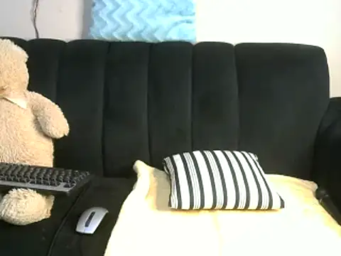 naughty berry01 online show from February 2025 12:32:01 AM