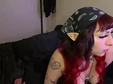 ChrryFoxx online show from March 2025 06:29:01 AM