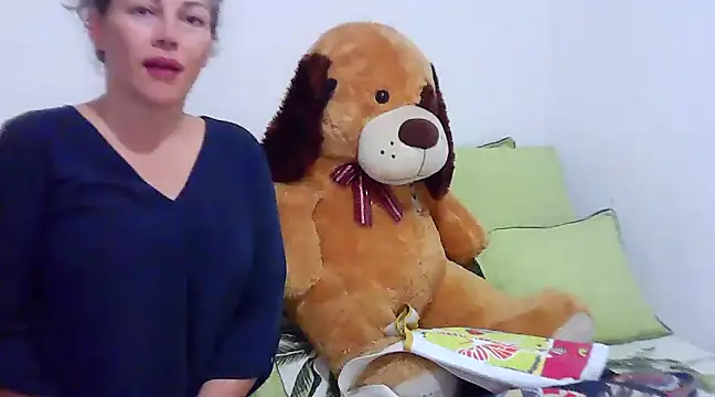 Snapshot of Victoria_Lover chatting on February 2025 11:15:02 PM Victoria Lover online show from February 2025 11:15:02 PM