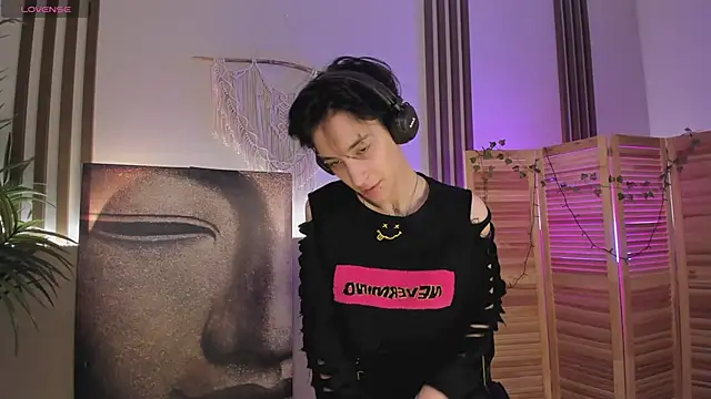 Snapshot of lisbatsyy chatting on March 2025 01:18:01 PM lisbatsyy online show from March 2025 01:18:01 PM