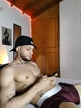 morenosiam online show from February 2026 04:49:02 AM