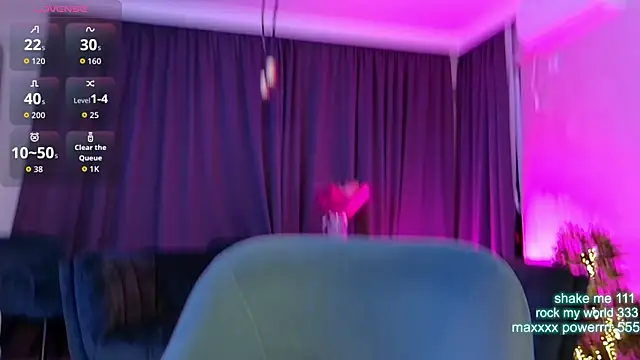 Snapshot of CutiePie69__ chatting on December 2025 08:39:02 PM CutiePie69 online show from December 2025 08:39:02 PM