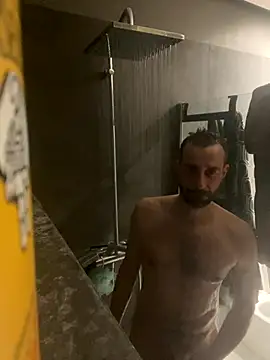 Snapshot of gryzoon chatting on November 2025 02:37:02 AM gryzoon online show from November 2025 02:37:02 AM