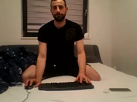 Snapshot of gryzoon chatting on December 2025 07:25:01 AM gryzoon online show from December 2025 07:25:01 AM