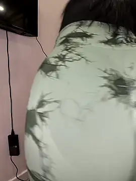 Snapshot of _KissMyAss_ chatting on April 2026 06:49:01 PM KissMyAss online show from April 2026 06:49:01 PM