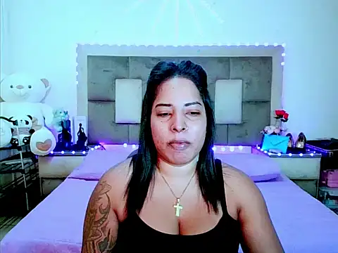 indiantopaz694u online show from May 2026 04:31:02 AM
