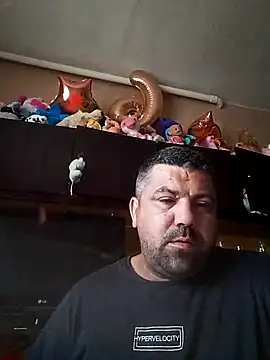 Snapshot of Alexander18edd chatting on September 2025 06:03:01 AM Alexander18edd online show from September 2025 06:03:01 AM