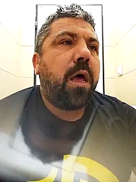 Snapshot of Alexander18edd chatting on October 2025 10:34:02 AM Alexander18edd online show from October 2025 10:34:02 AM