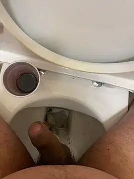 Snapshot of Alexander18edd chatting on October 2025 07:01:01 AM Alexander18edd online show from October 2025 07:01:01 AM