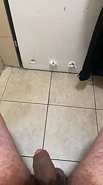 Snapshot of Alexander18edd chatting on December 2025 01:39:01 PM Alexander18edd online show from December 2025 01:39:01 PM