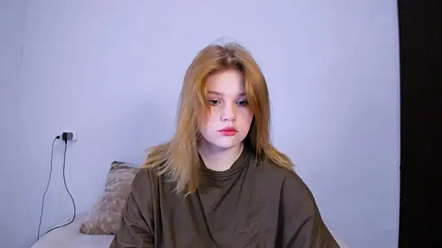 LaseyMoon online show from October 2025 10:55:02 PM