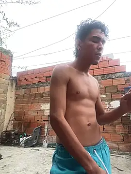 twinks 28 online show from May 2026 12:00:02 PM