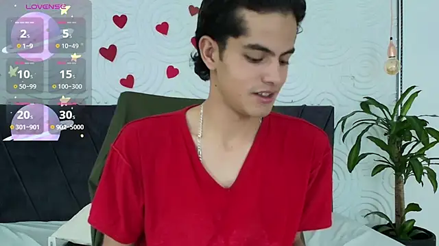 Maximoherrera 16 online show from April 2026 12:54:01 PM