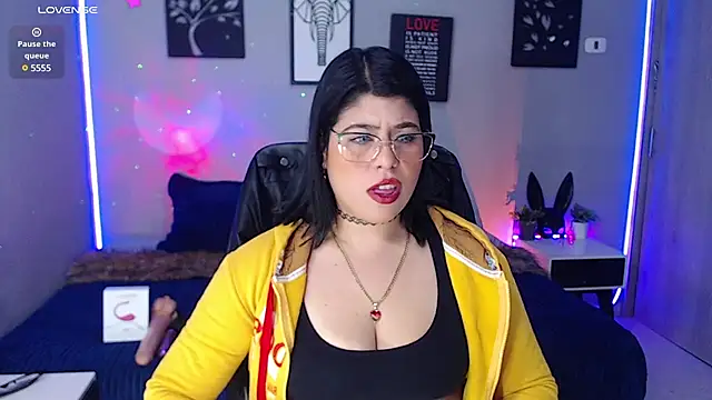 Veronika metal online show from March 2025 01:40:01 PM