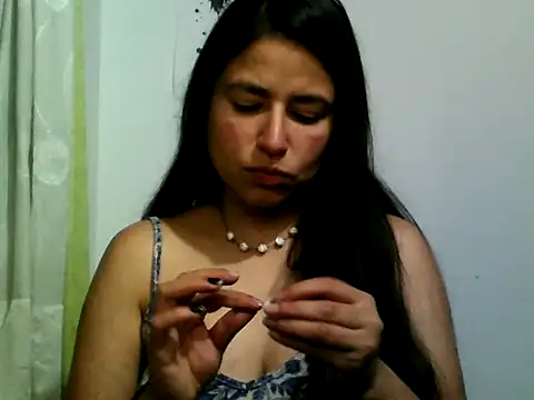 Snapshot of Escarcha-blue chatting on March 2025 02:24:02 AM Escarcha-blue online show from March 2025 02:24:02 AM