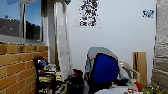 Snapshot of Escarcha-blue chatting on September 2025 11:15:02 PM Escarcha-blue online show from September 2025 11:15:02 PM