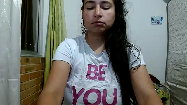 Snapshot of Escarcha-blue chatting on December 2025 12:15:02 AM Escarcha-blue online show from December 2025 12:15:02 AM