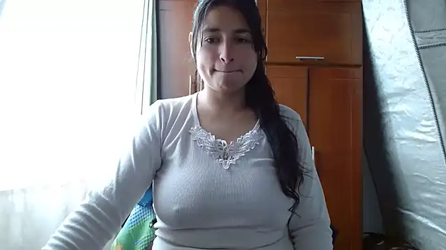 Escarcha-blue online show from May 2026 06:59:01 PM