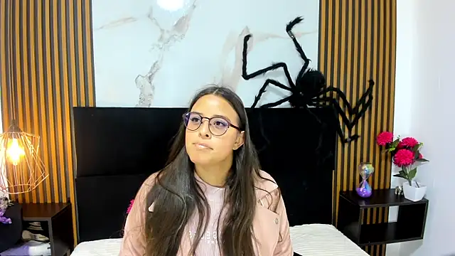 Samy jons online show from October 2025 12:28:01 PM