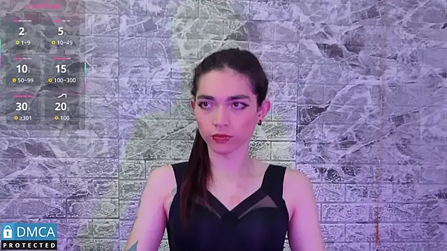 Snapshot of MaeveKuro chatting on October 2025 03:25:03 AM MaeveKuro online show from October 2025 03:25:03 AM