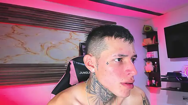 Cloe roouse online show from March 2026 01:28:01 PM