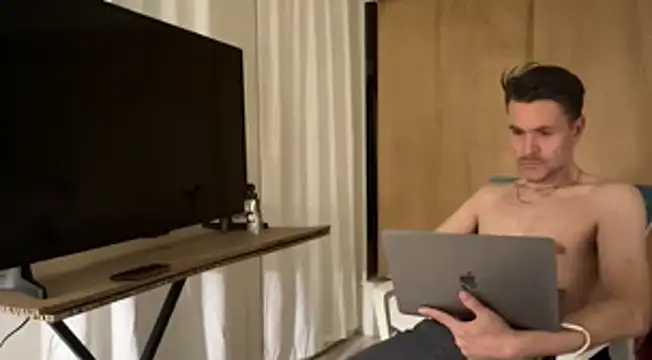 Snapshot of webtonight chatting on February 2025 03:52:02 AM webtonight online show from February 2025 03:52:02 AM