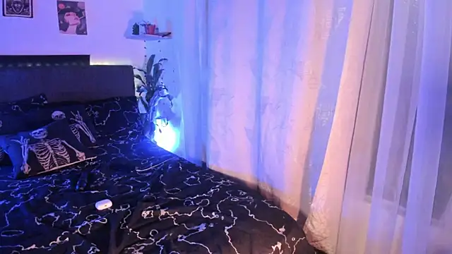 Snapshot of kathdolly chatting on November 2025 04:56:02 AM kathdolly online show from November 2025 04:56:02 AM