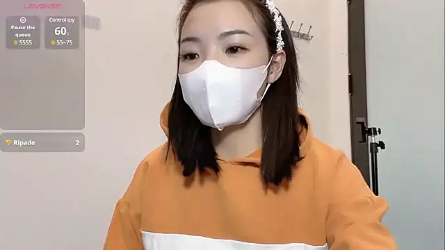 Snapshot of shishi_101 chatting on February 2025 06:37:01 AM shishi 101 online show from February 2025 06:37:01 AM