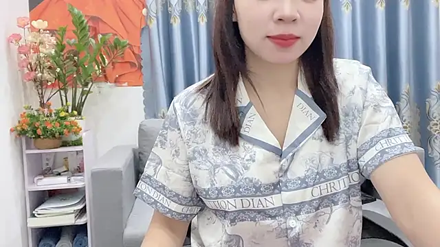 Snapshot of shishi_101 chatting on September 2025 12:43:01 AM shishi 101 online show from September 2025 12:43:01 AM