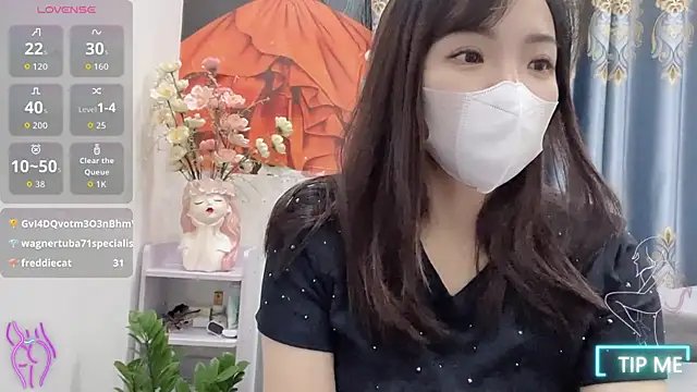 Snapshot of shishi_101 chatting on October 2025 01:45:02 PM shishi 101 online show from October 2025 01:45:02 PM