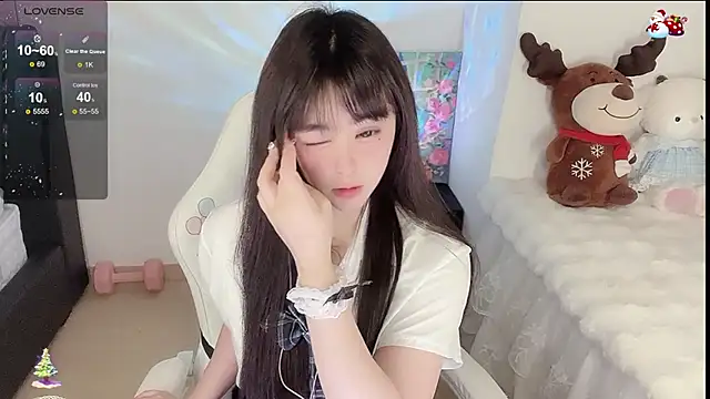 Milla-z online show from February 2026 12:15:01 PM