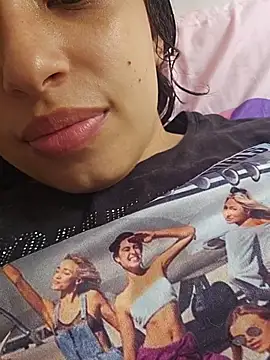 SexyLilyXO online show from October 2025 05:44:02 PM