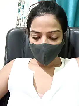 CRAZY  BITE online show from May 2026 04:48:02 PM