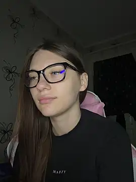 MrrKate online show from September 2025 01:07:02 AM