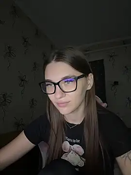 MrrKate online show from November 2025 02:00:01 AM