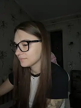 MrrKate online show from November 2025 12:43:02 AM