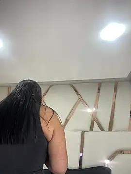 Madisson-Rivas online show from April 2026 07:40:01 PM