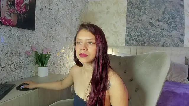 Arianaa collins online show from November 2025 11:43:02 AM