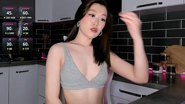 Snapshot of ShaiyaMinn3 chatting on March 2025 01:49:01 PM ShaiyaMinn3 online show from March 2025 01:49:01 PM