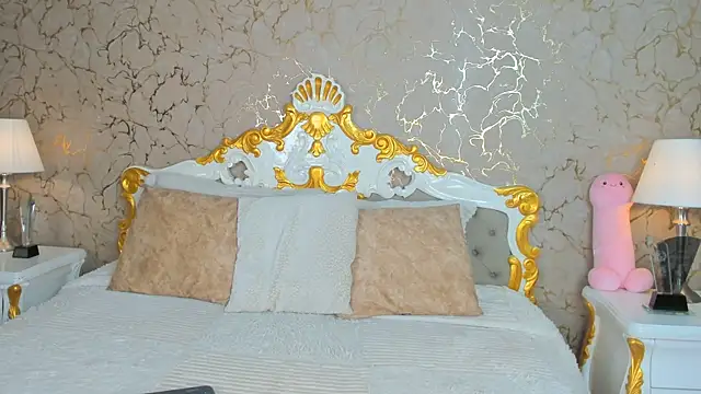 Snapshot of ScarlettWallace chatting on March 2025 07:25:01 PM ScarlettWallace online show from March 2025 07:25:01 PM