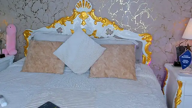 Snapshot of ScarlettWallace chatting on March 2025 12:43:01 AM ScarlettWallace online show from March 2025 12:43:01 AM