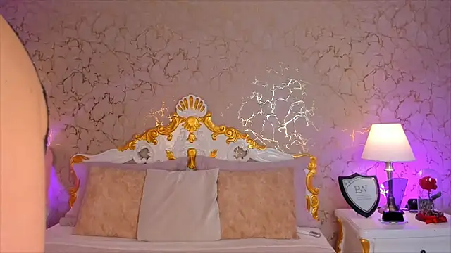 Snapshot of ScarlettWallace chatting on October 2025 05:56:02 PM ScarlettWallace online show from October 2025 05:56:02 PM