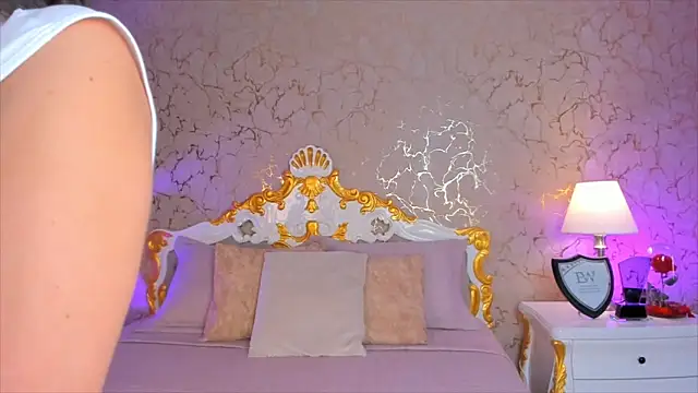 Snapshot of ScarlettWallace chatting on October 2025 09:16:02 PM ScarlettWallace online show from October 2025 09:16:02 PM