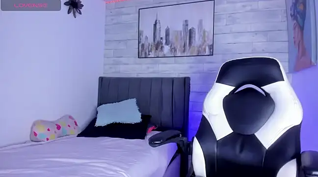 Aida princess online show from March 2025 11:33:01 PM